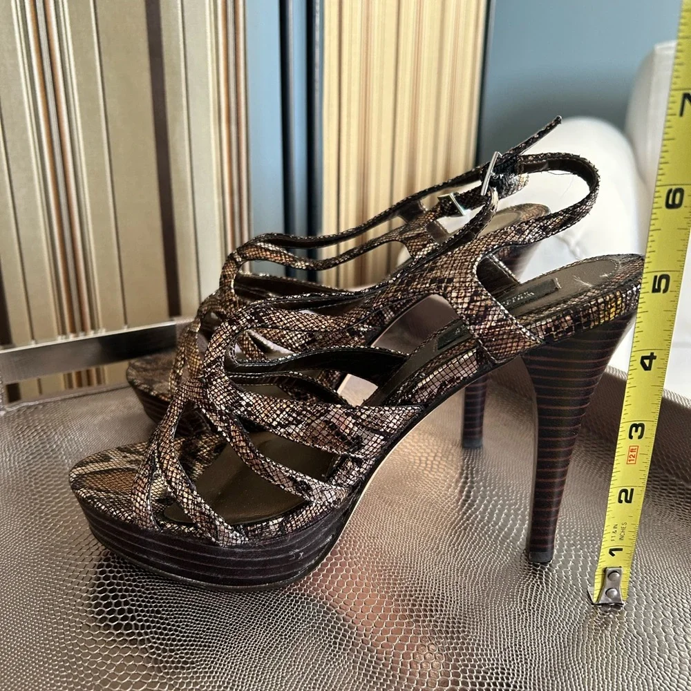 Metallic snake print heels - Picture 9 of 9